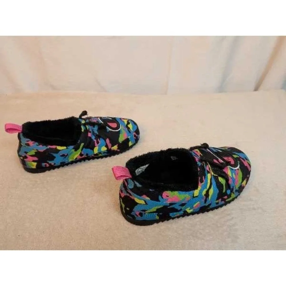 Champion Kids Slippers Blue Camo C Logo Pink Pull Tab Shoes Size 5Y